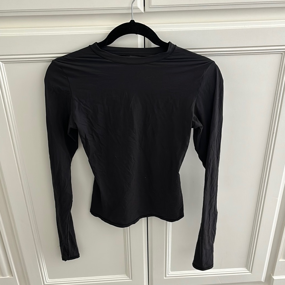 SKIMS fits everybody LONG SLEEVE T-SHIRT - ONYX
